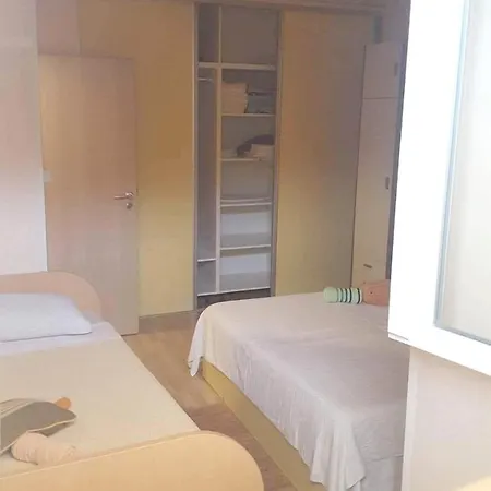 Apartment Krbavska Ulica 스플리트