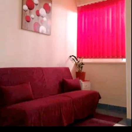 Apartment Krbavska Ulica Apartmán *